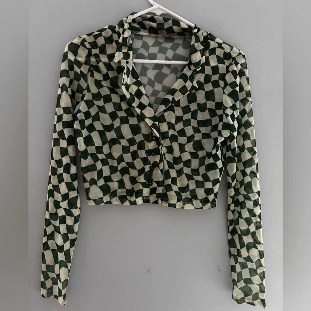 Bailey Rose Sheer Green and White Geometric Long-sleeved Cropped Top